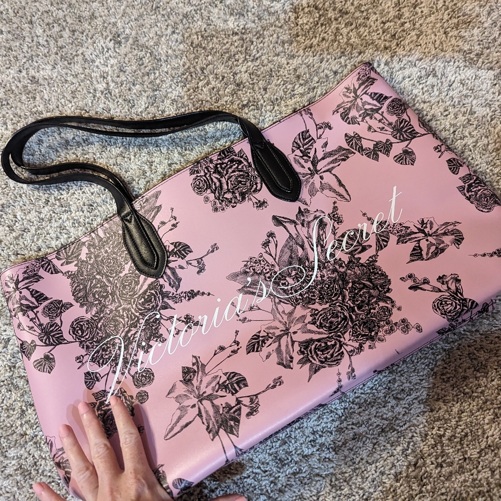 Victoria's secret tote